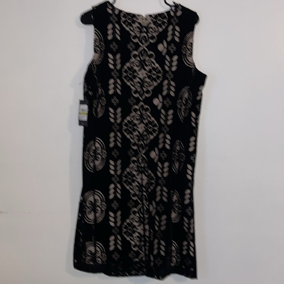 🌹NWT: TOMMY HILFIGER SHEATH LACE SLEEVELESS ROUND NECK DRESS - Picture 7 of 12
